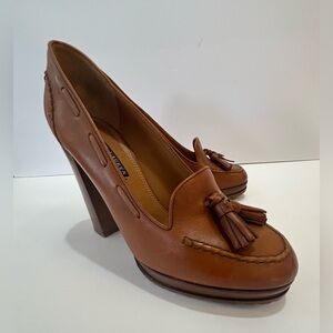 Ralph Lauren Collection Block Heels Pumps 9B Purple Label Leather Tan Tassels